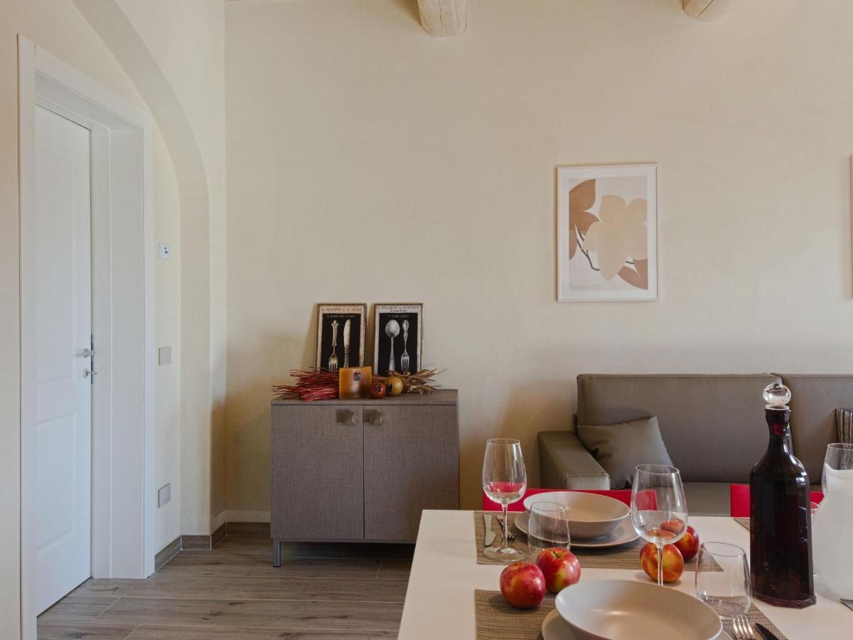 Modern Apartment In Agliana With Shared Garden Bagian luar foto